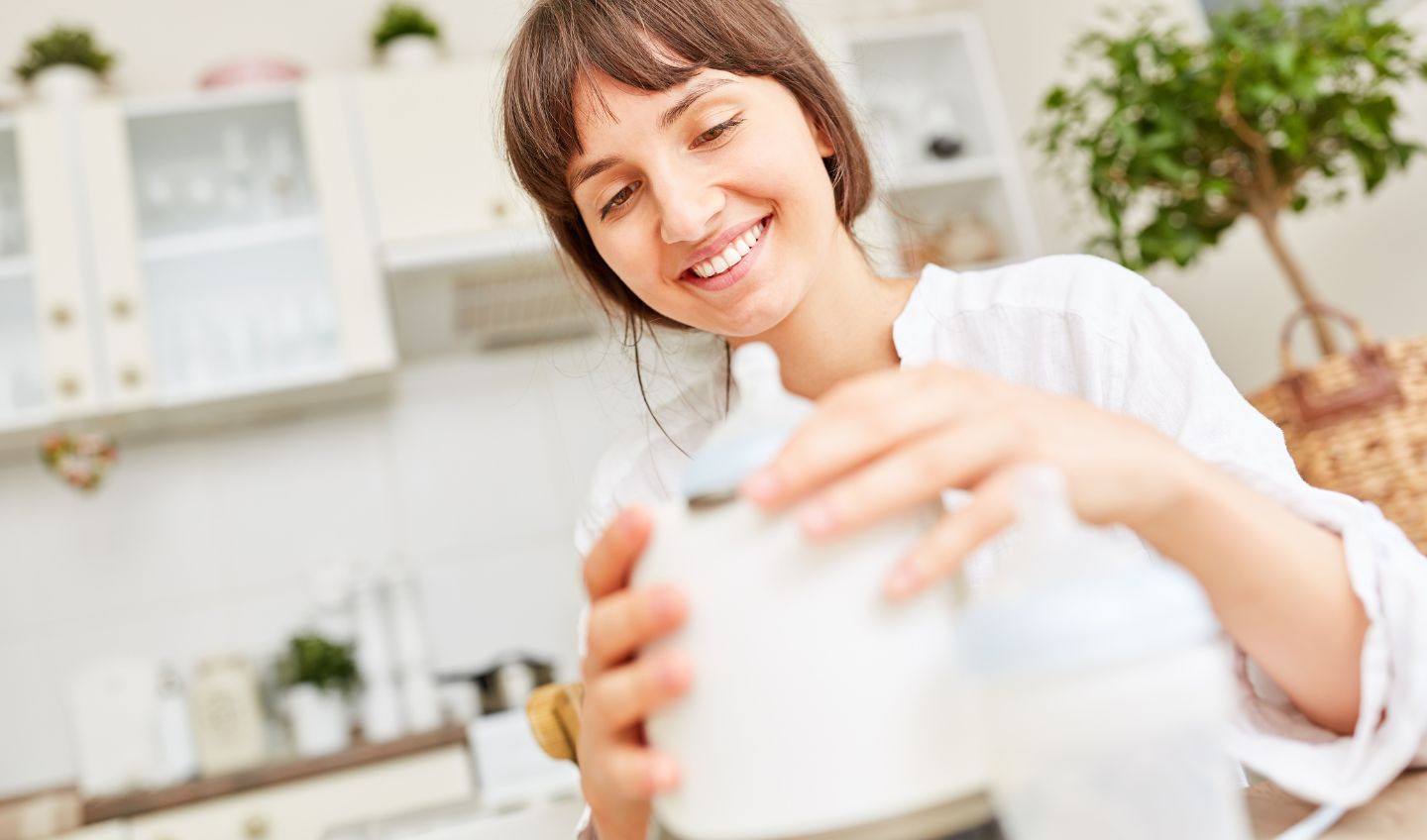 Do You Have to Warm Up Formula? This May Surprise You!